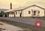 Immagine di Operazioni di vita nuova Fort Indiantown Gap Pennsylvania USA, 1975, secondo 22 filmato di repertorio 65675063236