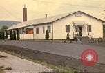 Immagine di Operazioni di vita nuova Fort Indiantown Gap Pennsylvania USA, 1975, secondo 25 filmato di repertorio 65675063236