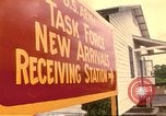 Immagine di Operazioni di vita nuova Fort Indiantown Gap Pennsylvania USA, 1975, secondo 46 filmato di repertorio 65675063236