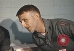 Standbild Betrieb neues Leben Fort Indiantown Gap Pennsylvania USA, 1975, aus Sekunde 17 historischem Filmmaterial Videoclip 65675063239