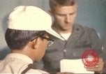 Standbild Betrieb neues Leben Fort Indiantown Gap Pennsylvania USA, 1975, aus Sekunde 27 historischem Filmmaterial Videoclip 65675063239