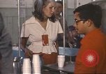 Standbild Betrieb neues Leben Fort Indiantown Gap Pennsylvania USA, 1975, aus Sekunde 54 historischem Filmmaterial Videoclip 65675063241
