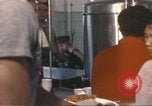 Standbild Betrieb neues Leben Fort Indiantown Gap Pennsylvania USA, 1975, aus Sekunde 59 historischem Filmmaterial Videoclip 65675063241