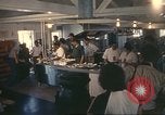 Standbild Betrieb neues Leben Fort Indiantown Gap Pennsylvania USA, 1975, aus Sekunde 15 historischem Filmmaterial Videoclip 65675063242
