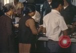 Standbild Betrieb neues Leben Fort Indiantown Gap Pennsylvania USA, 1975, aus Sekunde 48 historischem Filmmaterial Videoclip 65675063242
