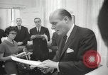 Standbild Johnson fordert Passage der Voting Rights Act United States USA, 1965, aus Sekunde 31 historischem Filmmaterial Videoclip 65675063247
