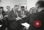 Standbild Johnson fordert Passage der Voting Rights Act United States USA, 1965, aus Sekunde 41 historischem Filmmaterial Videoclip 65675063247
