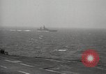 Immagine di Stati Uniti portaerei Oceano Pacifico, 1965, secondo 27 filmato di repertorio 65675063252