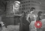 Immagine di Primavera a New York City a metà degli anni '60 New York City USA, 1965, secondo 24 filmato di repertorio 65675063253
