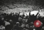 Immagine di Partita di basket Portland Oregon USA, 1965, secondo 13 filmato di repertorio 65675063255