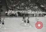 Immagine di Partita di basket Portland Oregon USA, 1965, secondo 18 filmato di repertorio 65675063255