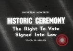 Standbild Voting Rights Act von 1965 Washington DC USA, 1965, aus Sekunde 1 historischem Filmmaterial Videoclip 65675063257