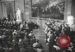 Standbild Voting Rights Act von 1965 Washington DC USA, 1965, aus Sekunde 11 historischem Filmmaterial Videoclip 65675063257