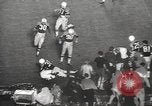 Standbild Fußballspiel Chicago Illinois USA, 1965, aus Sekunde 31 historischem Filmmaterial Videoclip 65675063259
