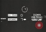 Standbild Fußballspiel Chicago Illinois USA, 1965, aus Sekunde 50 historischem Filmmaterial Videoclip 65675063259
