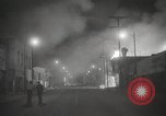 Standbild Schäden durch Krawalle Los Angeles California USA, 1965, aus Sekunde 8 historischem Filmmaterial Videoclip 65675063260