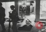 Standbild Unruhen von Ausschreitungen Detroit Michigan USA, 1967, aus Sekunde 54 historischem Filmmaterial Videoclip 65675063262