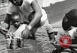 Standbild Negro Kinder New York United States USA, 1935, aus Sekunde 4 historischem Filmmaterial Videoclip 65675063278