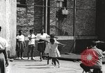 Standbild Negro Kinder New York United States USA, 1935, aus Sekunde 53 historischem Filmmaterial Videoclip 65675063278