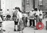 Standbild Afroamerikanische Kinder in Harlem New York City USA, 1935, aus Sekunde 15 historischem Filmmaterial Videoclip 65675063279