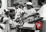 Standbild Afroamerikanische Kinder in Harlem New York City USA, 1935, aus Sekunde 38 historischem Filmmaterial Videoclip 65675063279