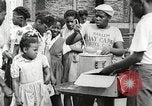 Standbild Afroamerikanische Kinder in Harlem New York City USA, 1935, aus Sekunde 49 historischem Filmmaterial Videoclip 65675063279