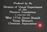 Standbild YWCA Programme für afrikanische amerikanische Frauen 1940 New York City USA, 1940, aus Sekunde 11 historischem Filmmaterial Videoclip 65675063280