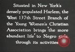 Standbild YWCA Programme für afrikanische amerikanische Frauen 1940 New York City USA, 1940, aus Sekunde 22 historischem Filmmaterial Videoclip 65675063280