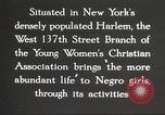 Standbild YWCA Programme für afrikanische amerikanische Frauen 1940 New York City USA, 1940, aus Sekunde 24 historischem Filmmaterial Videoclip 65675063280