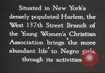 Standbild YWCA Programme für afrikanische amerikanische Frauen 1940 New York City USA, 1940, aus Sekunde 26 historischem Filmmaterial Videoclip 65675063280