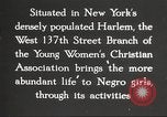 Standbild YWCA Programme für afrikanische amerikanische Frauen 1940 New York City USA, 1940, aus Sekunde 28 historischem Filmmaterial Videoclip 65675063280