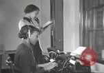 Immagine di Per donna giovane Associazione Cristiana New York United States USA, 1940, secondo 48 filmato di repertorio 65675063281
