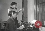 Immagine di Per donna giovane Associazione Cristiana New York United States USA, 1940, secondo 52 filmato di repertorio 65675063281
