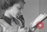 Immagine di Per donna giovane Associazione Cristiana New York United States USA, 1940, secondo 54 filmato di repertorio 65675063281