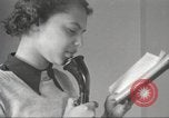 Immagine di Per donna giovane Associazione Cristiana New York United States USA, 1940, secondo 58 filmato di repertorio 65675063281