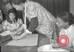 Immagine di Per donna giovane Associazione Cristiana New York United States USA, 1940, secondo 25 filmato di repertorio 65675063282