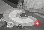 Immagine di Per donna giovane Associazione Cristiana New York United States USA, 1940, secondo 34 filmato di repertorio 65675063282