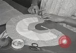 Immagine di Per donna giovane Associazione Cristiana New York United States USA, 1940, secondo 36 filmato di repertorio 65675063282