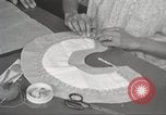 Immagine di Per donna giovane Associazione Cristiana New York United States USA, 1940, secondo 40 filmato di repertorio 65675063282