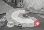 Immagine di Per donna giovane Associazione Cristiana New York United States USA, 1940, secondo 43 filmato di repertorio 65675063282
