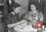 Immagine di Per donna giovane Associazione Cristiana New York United States USA, 1940, secondo 44 filmato di repertorio 65675063282