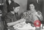 Immagine di Per donna giovane Associazione Cristiana New York United States USA, 1940, secondo 48 filmato di repertorio 65675063282