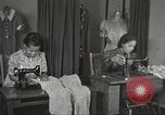 Immagine di Per donna giovane Associazione Cristiana New York United States USA, 1940, secondo 56 filmato di repertorio 65675063282