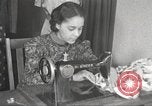 Immagine di Per donna giovane Associazione Cristiana New York United States USA, 1940, secondo 60 filmato di repertorio 65675063282