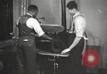 Immagine di Per donna giovane Associazione Cristiana New York United States USA, 1940, secondo 26 filmato di repertorio 65675063283