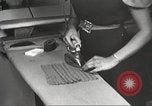 Immagine di Per donna giovane Associazione Cristiana New York United States USA, 1940, secondo 55 filmato di repertorio 65675063283