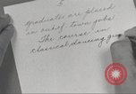 Immagine di Per donna giovane Associazione Cristiana New York United States USA, 1940, secondo 9 filmato di repertorio 65675063285
