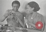 Immagine di Per donna giovane Associazione Cristiana New York United States USA, 1940, secondo 30 filmato di repertorio 65675063286