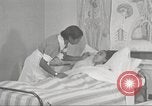 Immagine di Per donna giovane Associazione Cristiana New York United States USA, 1940, secondo 23 filmato di repertorio 65675063287