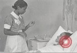 Immagine di Per donna giovane Associazione Cristiana New York United States USA, 1940, secondo 41 filmato di repertorio 65675063287